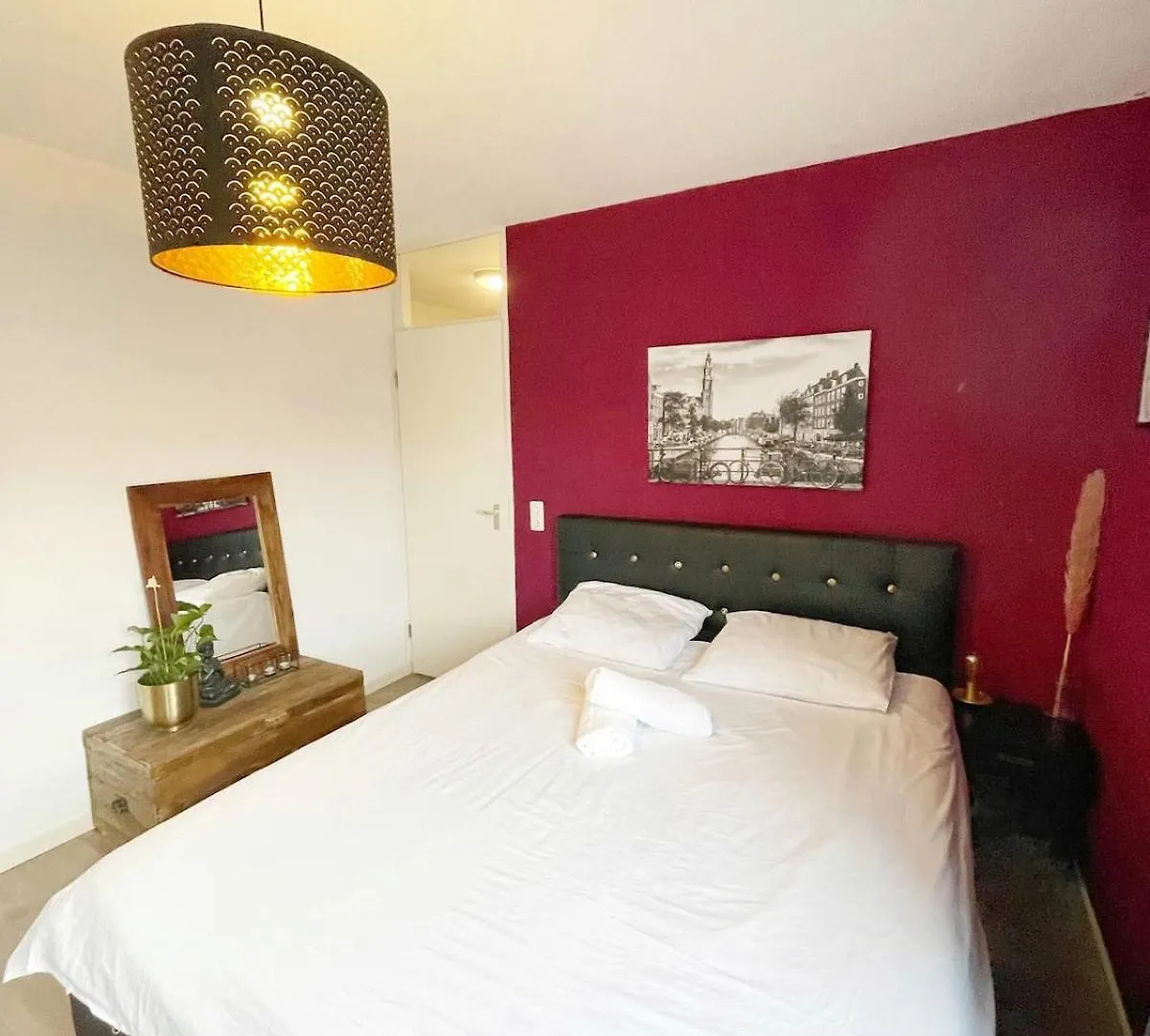 Holiday home Spacious And Cozy House With Affordable Parking Amsterdam