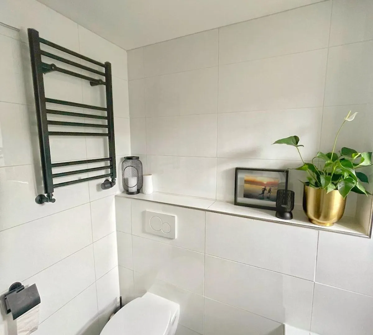 Spacious And Cozy House With Affordable Parking Amsterdam 0*,  Nederland